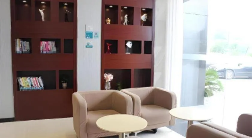 City Comfort Inn Changsha West Station Lugu Meixi Lake East Branch