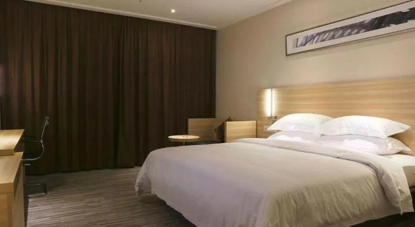 Bed in City Comfort Inn Tongren High-speed Railway Station