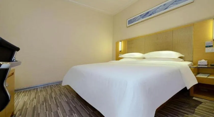 Bed in City Comfort Inn Tongren High-speed Railway Station