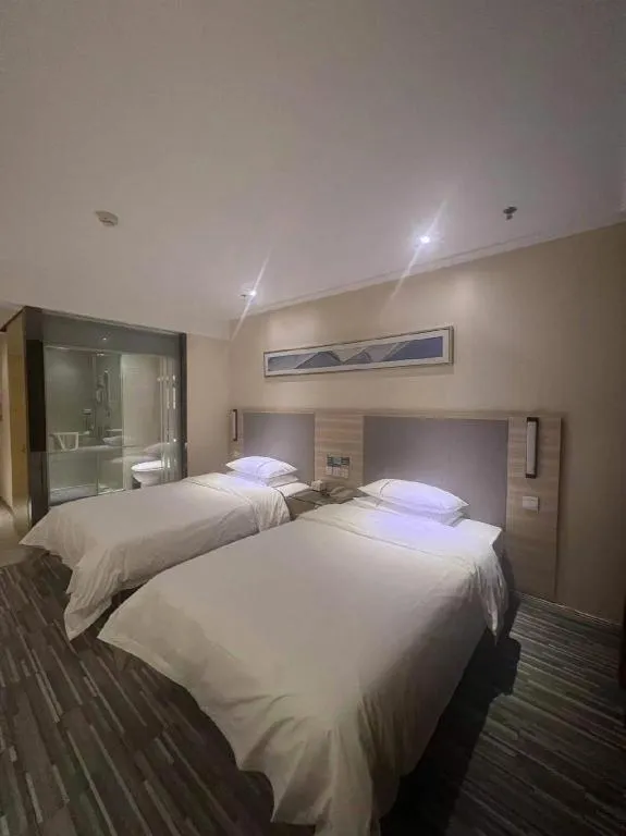 Bed in City Comfort Inn Tongren High-speed Railway Station