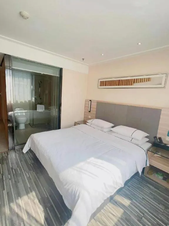 Bed in City Comfort Inn Tongren High-speed Railway Station