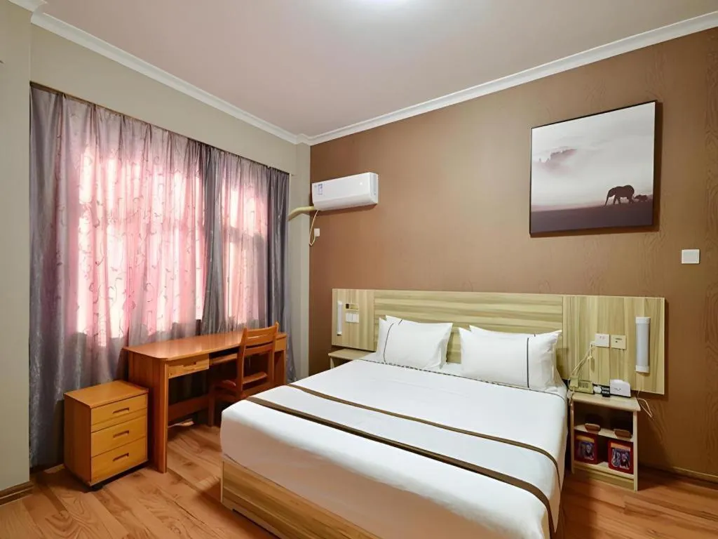 Bed in JTour Inn Wuchang Zhongnan University of Economics and Law