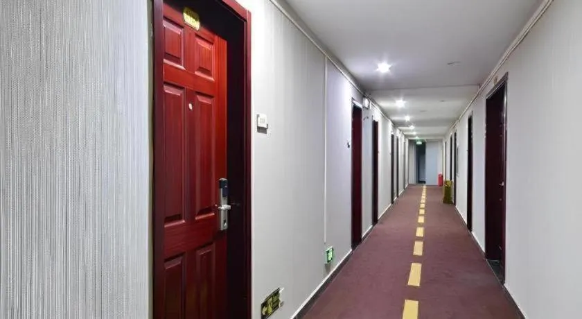 JTour Inn Wuchang Zhongnan University of Economics and Law