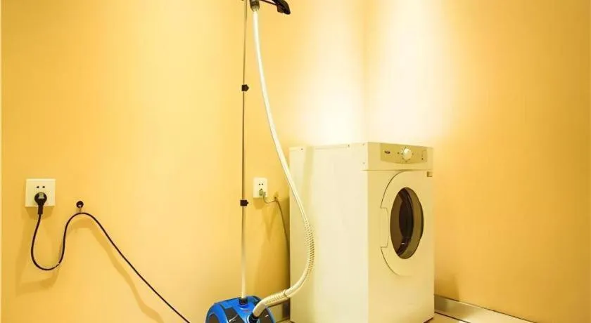 City Comfort Inn Wuzhou Bus Station