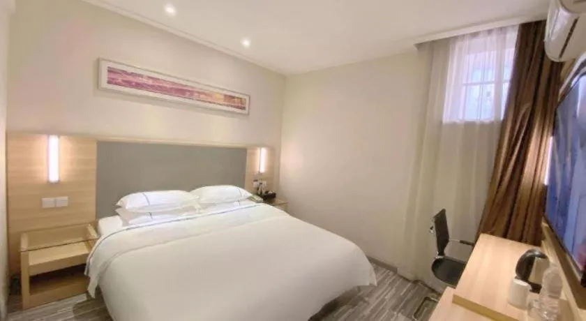 Bed in City Comfort Inn Wuzhou Bus Station