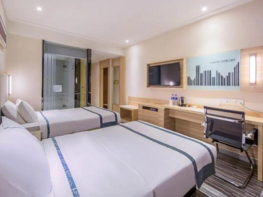 Bed in City Comfort Inn Wuzhou Bus Station