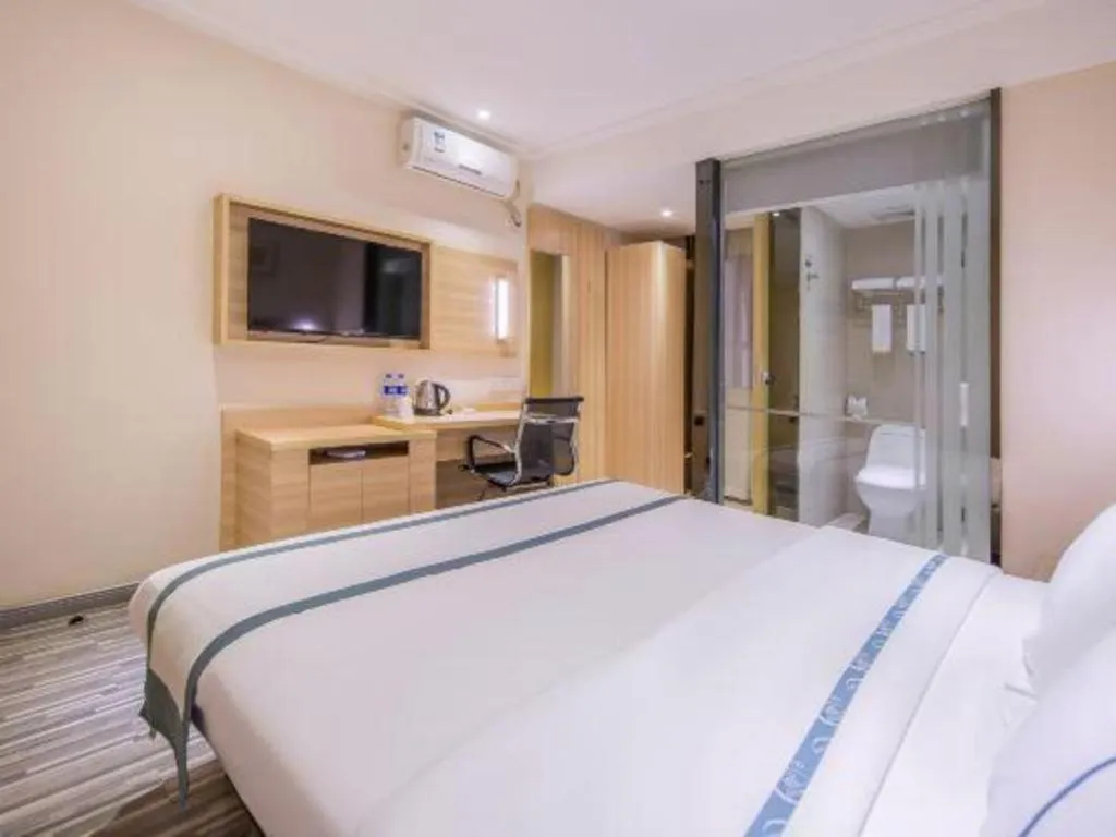 Bed in City Comfort Inn Wuzhou Bus Station