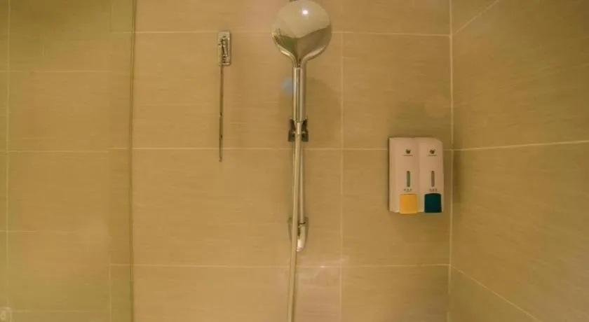 City Comfort Inn Liuzhou Wuxing Walking Street Zhonghuan Tower