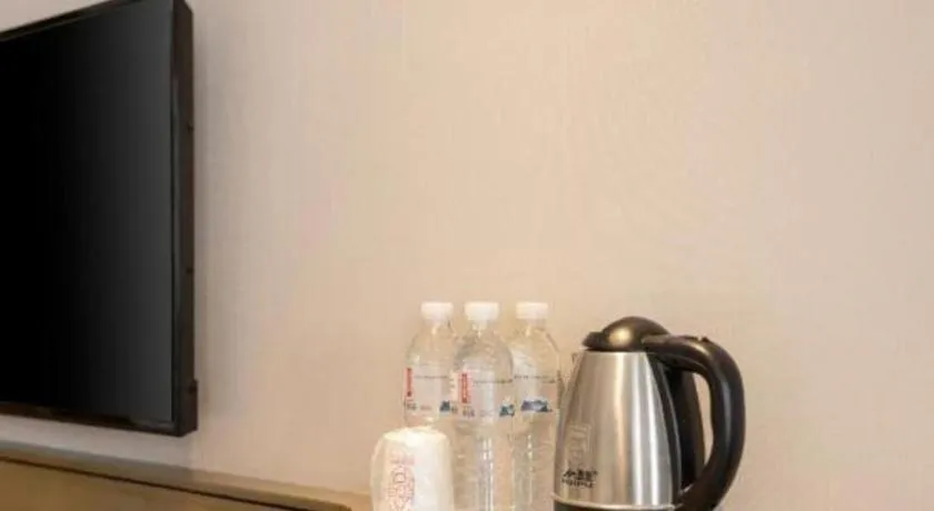 City Comfort Inn Liuzhou Wuxing Walking Street Zhonghuan Tower