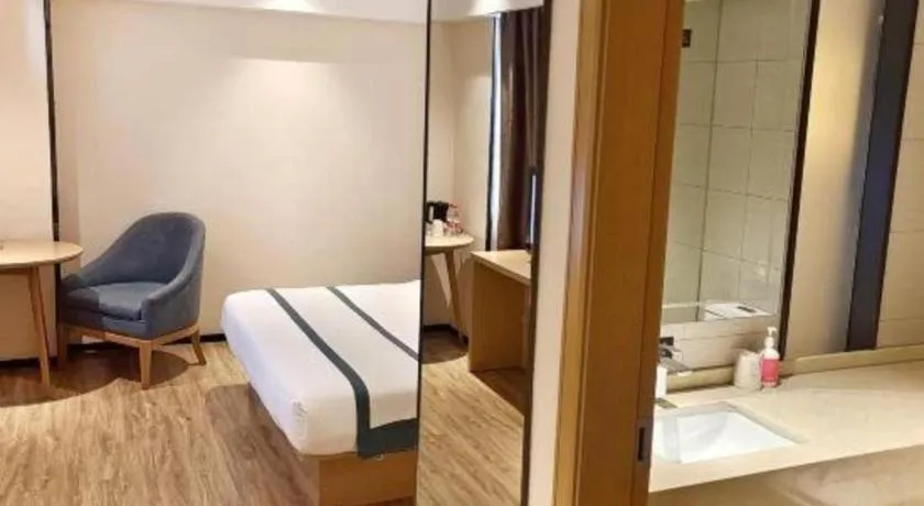 City Comfort Inn Liuzhou Wuxing Walking Street Zhonghuan Tower