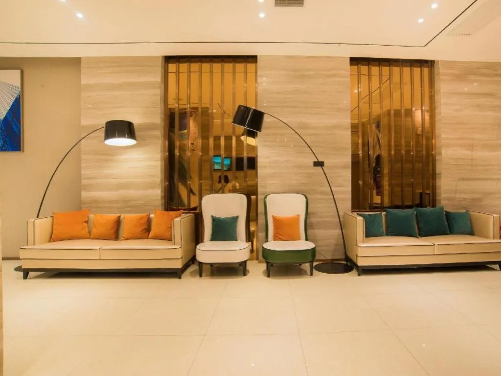 City Comfort Inn Liuzhou Wuxing Walking Street Zhonghuan Tower