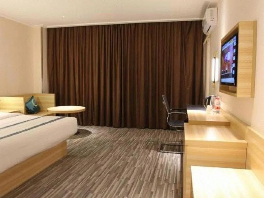 Bed in City Comfort Inn Baise Jingxi Caifu Plaza