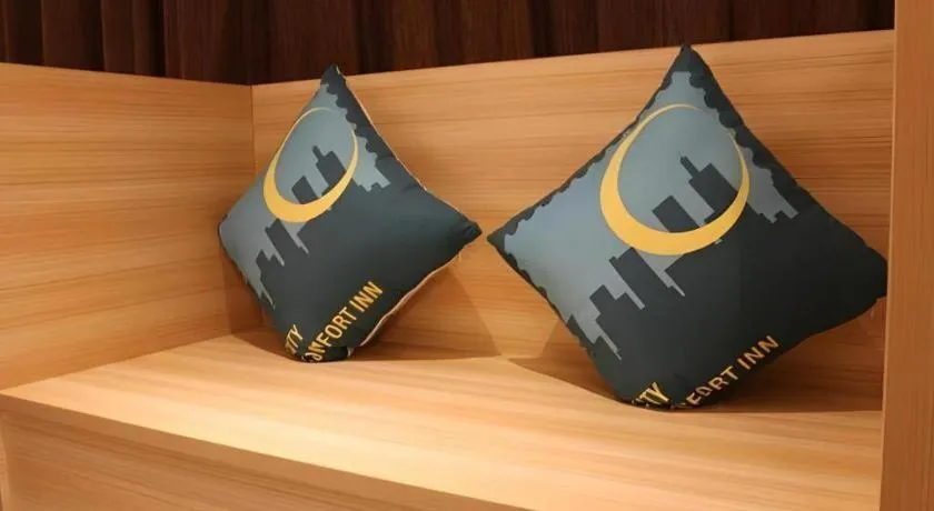 City Comfort Inn Baise Jingxi Caifu Plaza