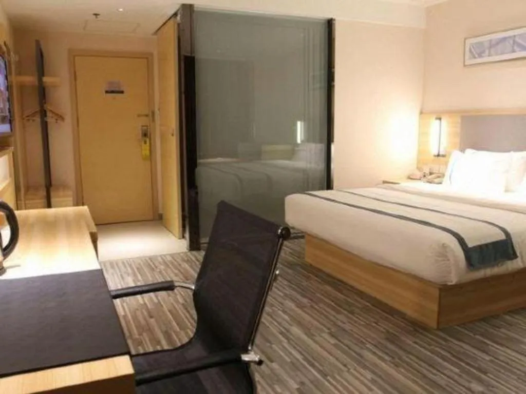 Bed in City Comfort Inn Baise Jingxi Caifu Plaza