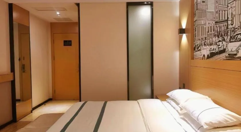 Bed in City Comfort Inn Xiaogan Xiaochang Bus Passenger Station