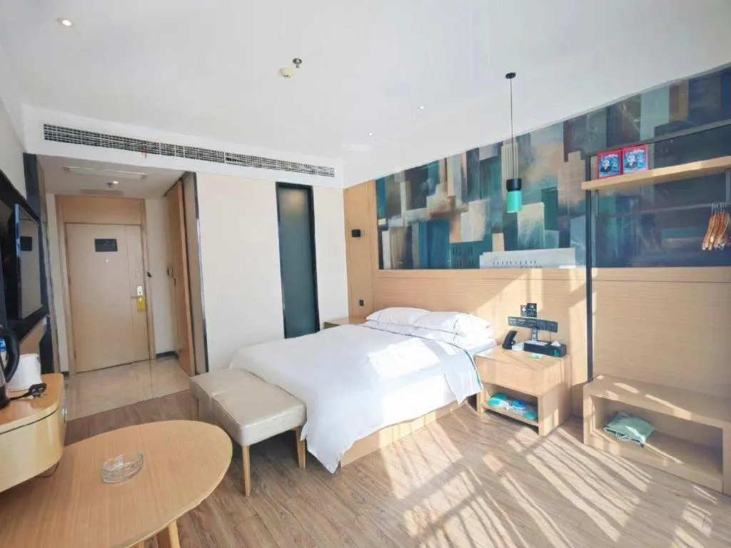 Bed in City Comfort Inn Xiaogan Xiaochang Bus Passenger Station