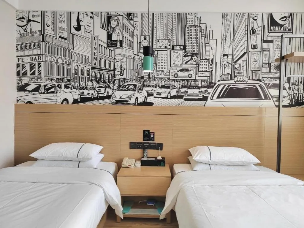 Bed in City Comfort Inn Xiaogan Xiaochang Bus Passenger Station