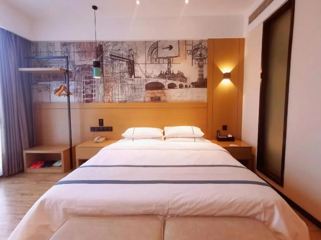 Bed in City Comfort Inn Xiaogan Xiaochang Bus Passenger Station