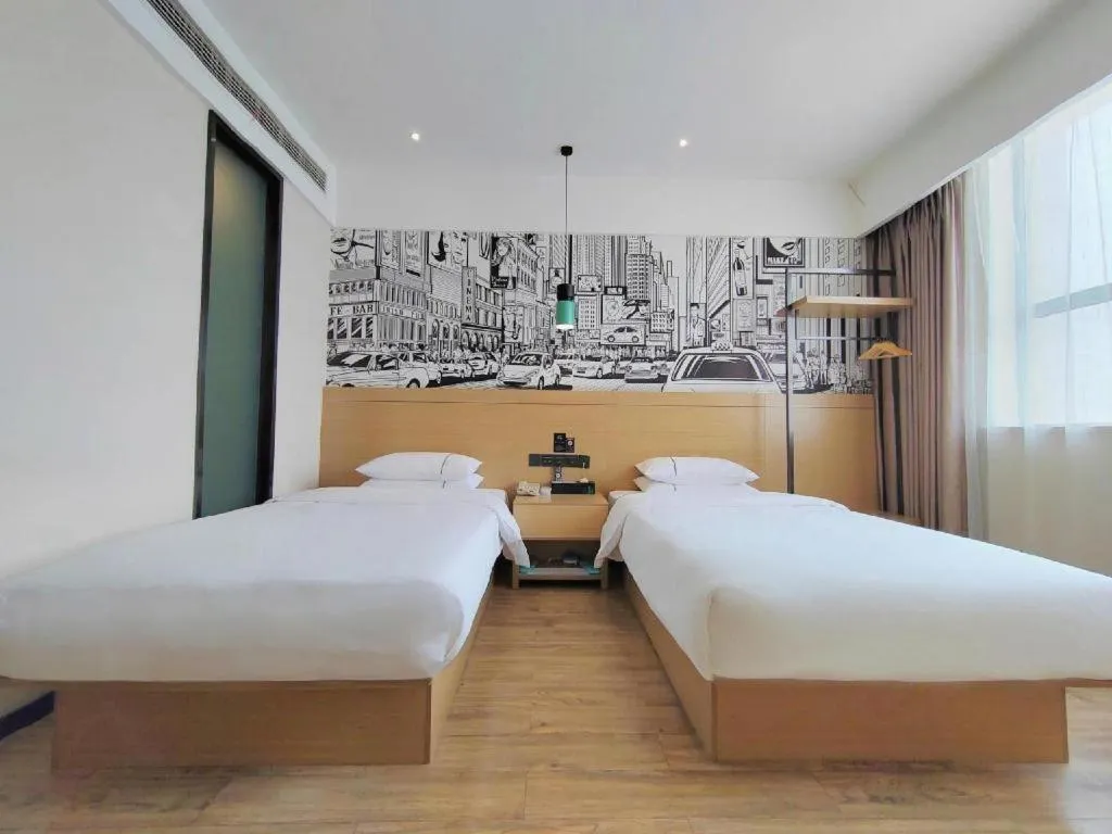 Bed in City Comfort Inn Xiaogan Xiaochang Bus Passenger Station