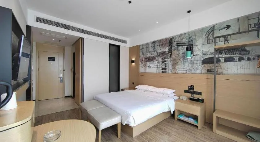 Bed in City Comfort Inn Xiaogan Xiaochang Bus Passenger Station