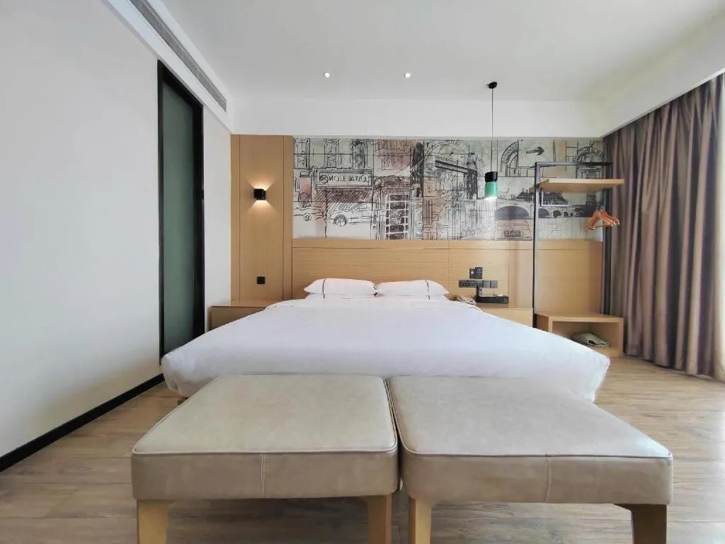 Bed in City Comfort Inn Xiaogan Xiaochang Bus Passenger Station