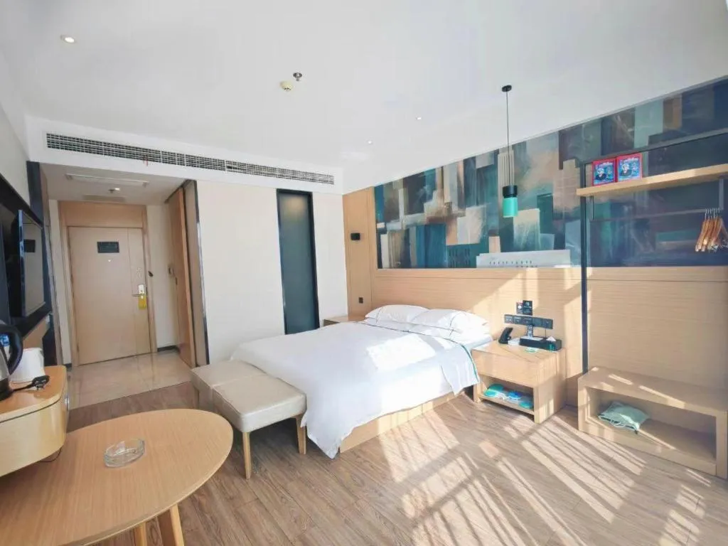 Bed in City Comfort Inn Xiaogan Xiaochang Bus Passenger Station