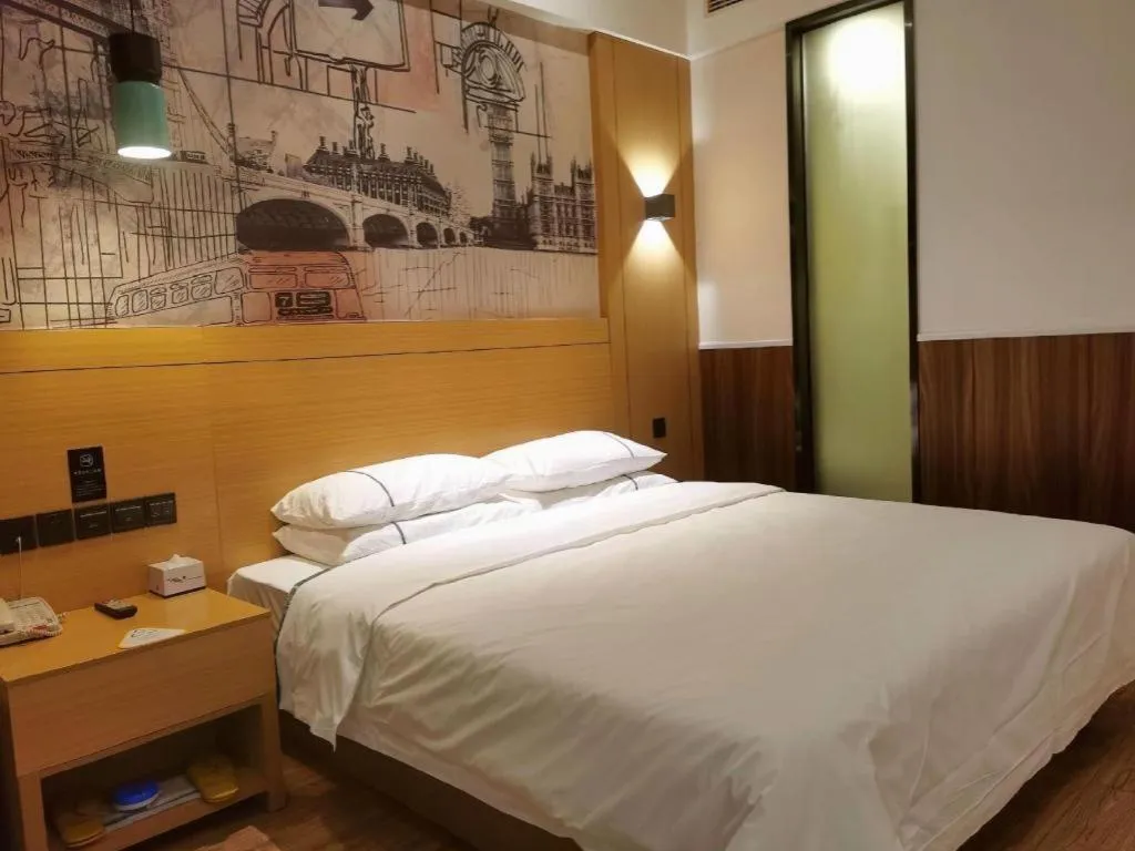 Bed in City Comfort Inn Xiaogan Xiaochang Bus Passenger Station