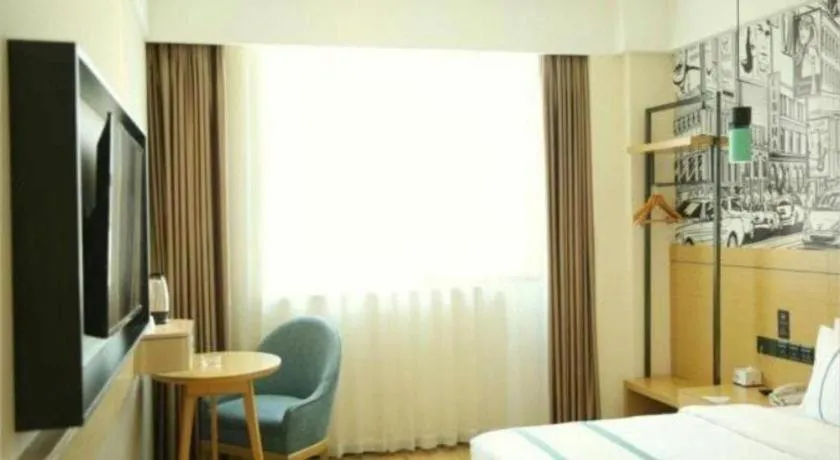 Bed in City Comfort Inn Xiaogan Xiaochang Bus Passenger Station