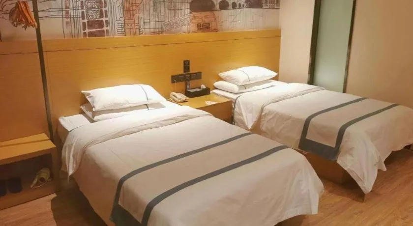 Bed in City Comfort Inn Xiaogan Xiaochang Bus Passenger Station