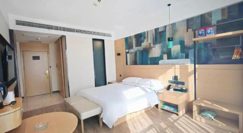 Bed in City Comfort Inn Xiaogan Xiaochang Bus Passenger Station