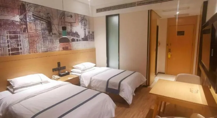 Bed in City Comfort Inn Xiaogan Xiaochang Bus Passenger Station