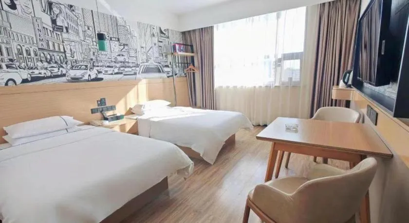 Bed in City Comfort Inn Xiaogan Xiaochang Bus Passenger Station