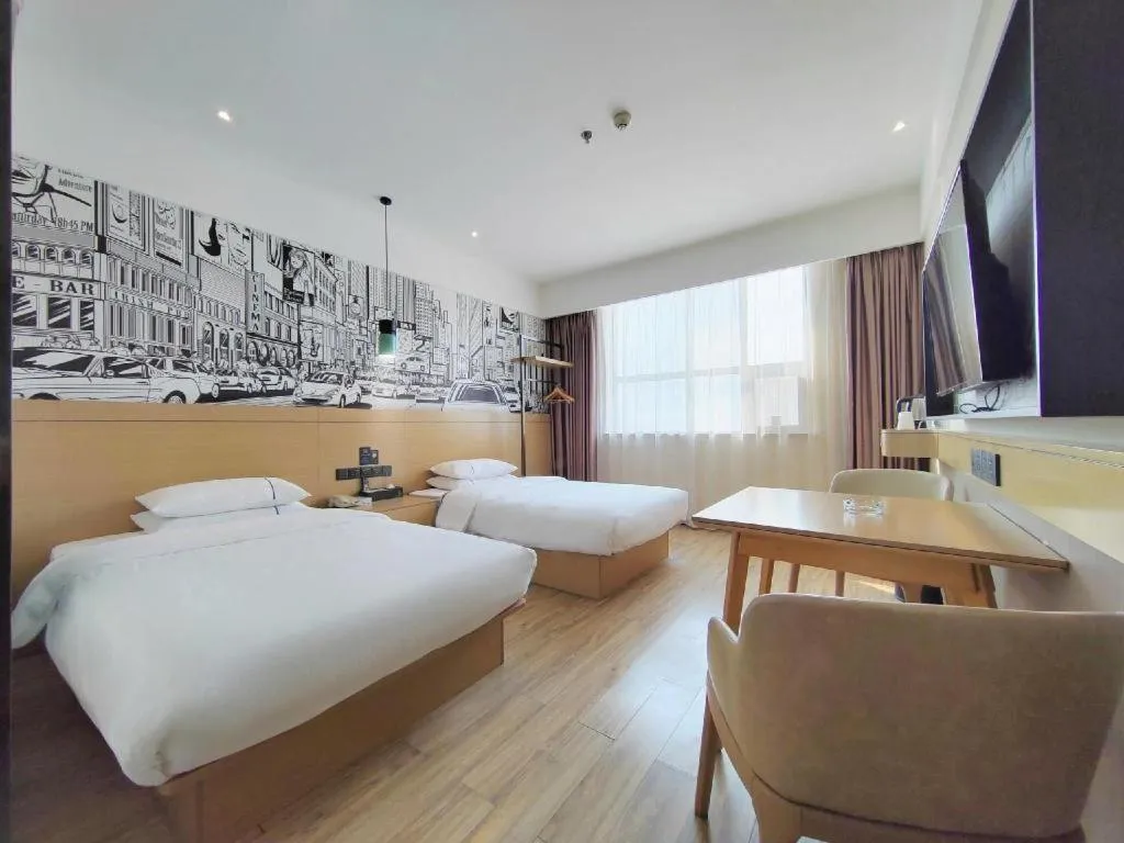 Bed in City Comfort Inn Xiaogan Xiaochang Bus Passenger Station