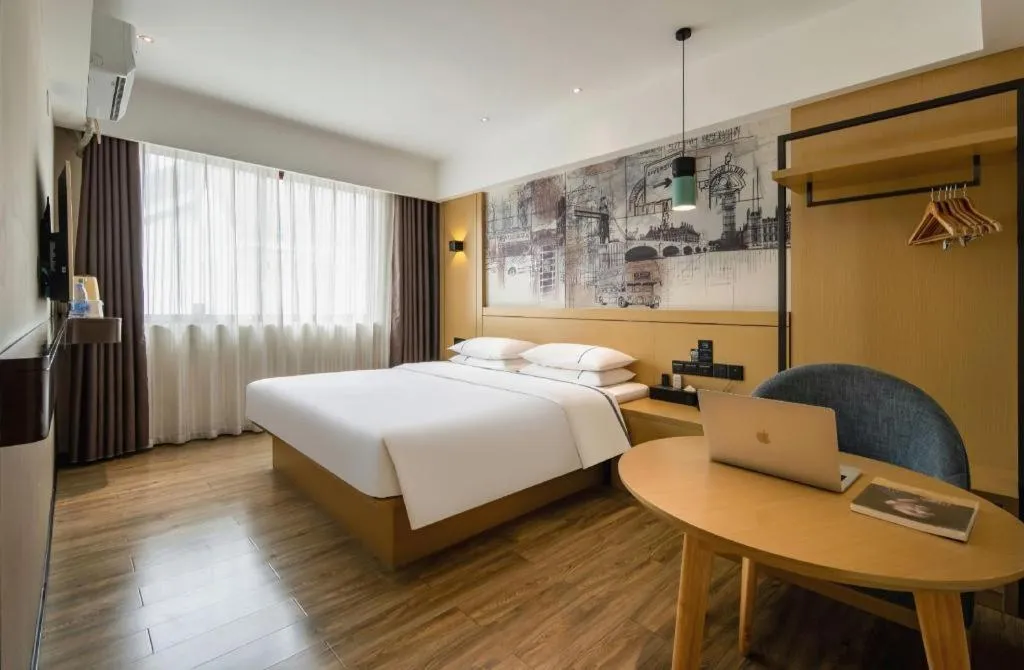 Bed in City Comfort Inn Hezhou Huangyao Ancient Town