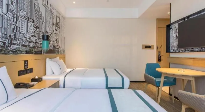 Bed in City Comfort Inn Jinzhou Bohai University Wanda Plaza