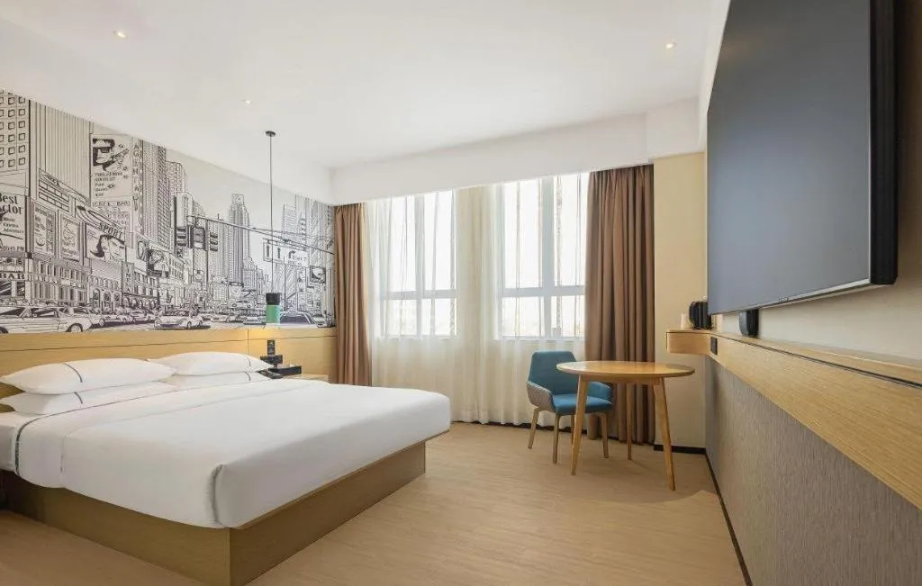 Bed in City Comfort Inn Jinzhou Bohai University Wanda Plaza