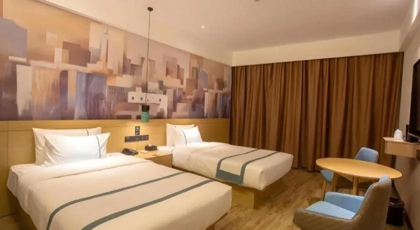 Bed in City Comfort Inn Jinzhou Bohai University Wanda Plaza