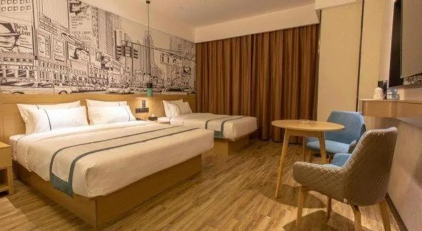 Bed in City Comfort Inn Jinzhou Bohai University Wanda Plaza