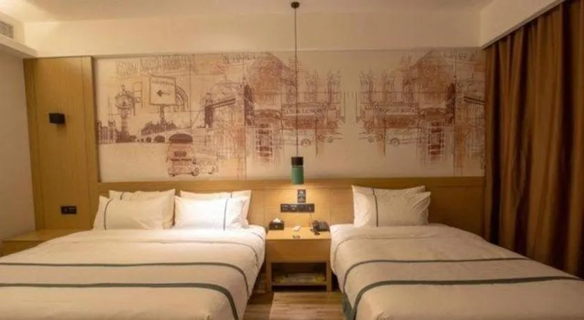 Bed in City Comfort Inn Jinzhou Bohai University Wanda Plaza