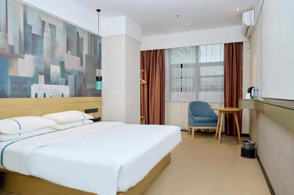 Bed in City Comfort Inn Huanggang Luotian Yishui Waitan