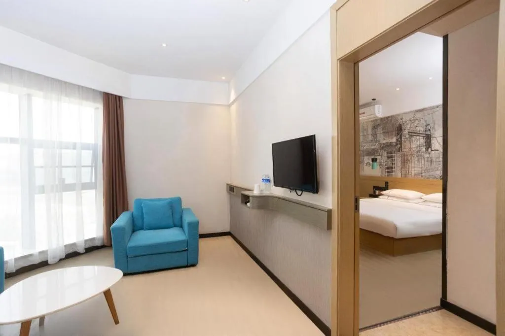 Bed in City Comfort Inn Huanggang Luotian Yishui Waitan