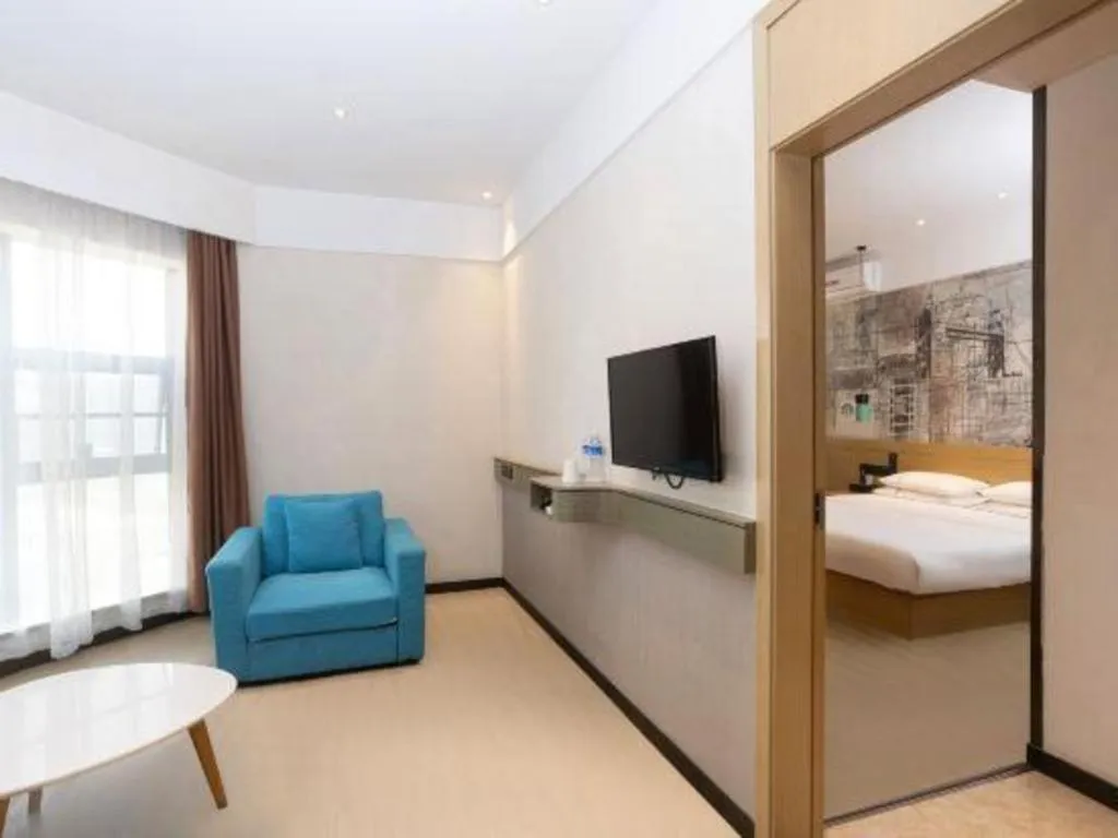 Bed in City Comfort Inn Huanggang Luotian Yishui Waitan