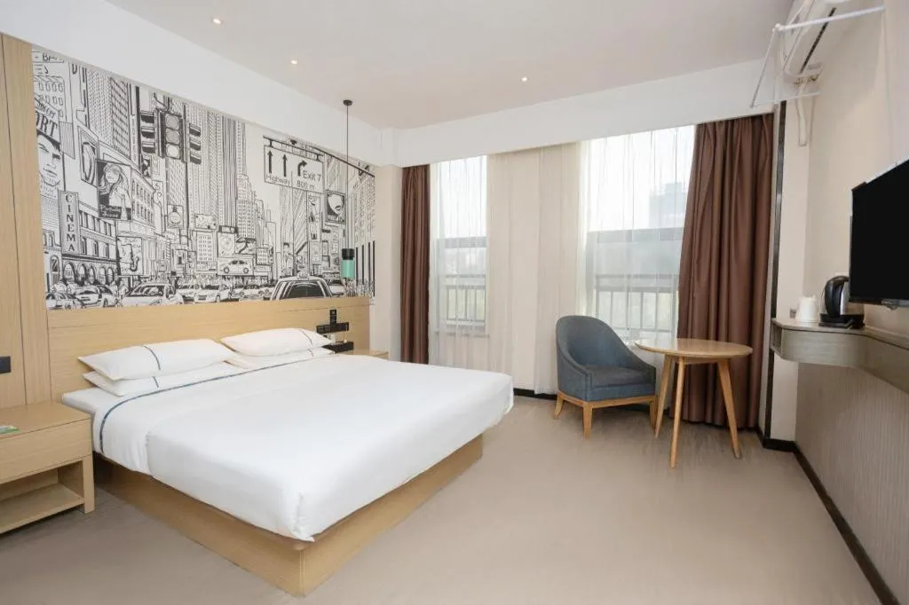 Bed in City Comfort Inn Huanggang Luotian Yishui Waitan