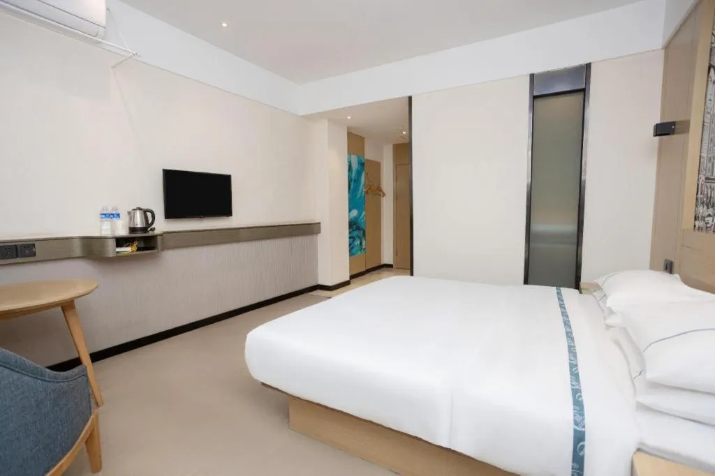 Bed in City Comfort Inn Huanggang Luotian Yishui Waitan