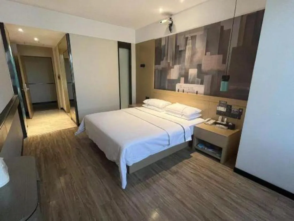 Bed in City Comfort Inn Huanggang Luotian Yishui Waitan