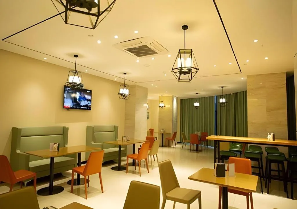 City Comfort Inn Huanggang Luotian Yishui Waitan