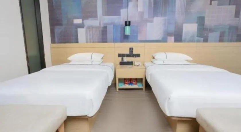 City Comfort Inn Huanggang Luotian Yishui Waitan