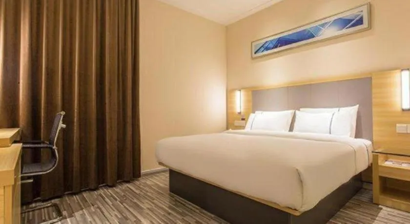 Bed in City Comfort Inn Nanning East Railway Station