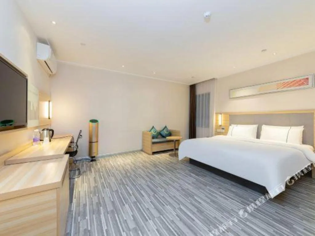 Bed in City Comfort Inn Nanning East Railway Station