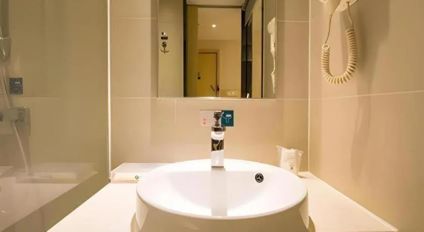 City Comfort Inn Nanning Railway East Station Langdong Bus Station